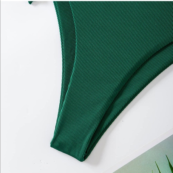 Deep Green Bikini Set - Picture 7 of 8